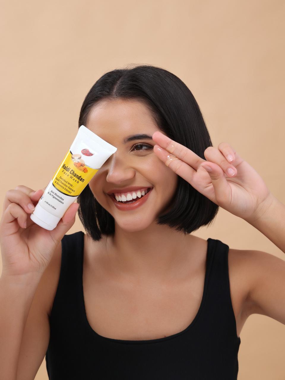 Haldi Chandan Face Wash
